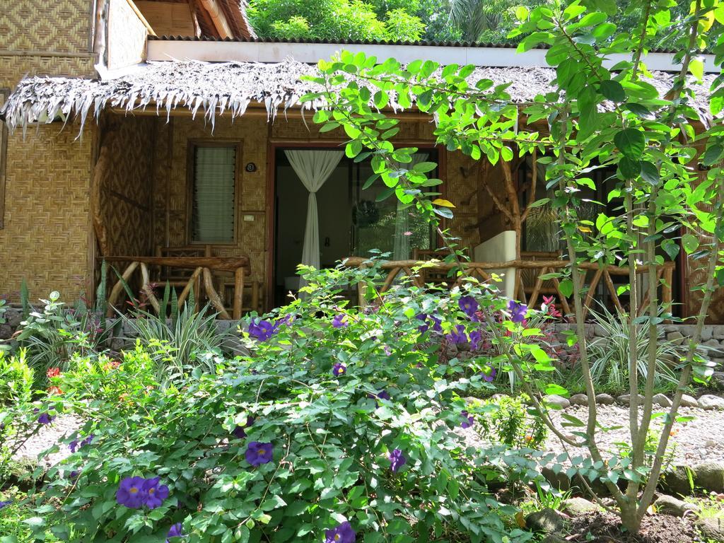 Camiguin Volcan Beach Eco Retreat & Dive Resort Mambajao Værelse billede