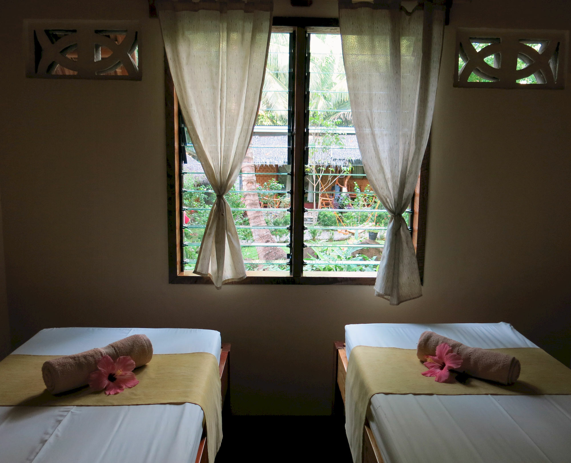 Camiguin Volcan Beach Eco Retreat & Dive Resort Mambajao Eksteriør billede
