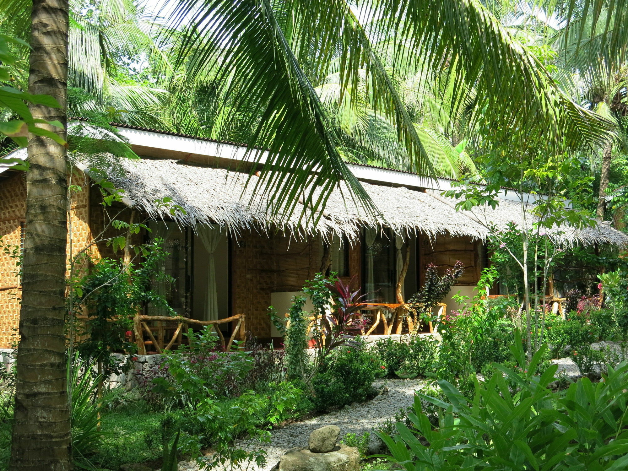 Camiguin Volcan Beach Eco Retreat & Dive Resort Mambajao Eksteriør billede
